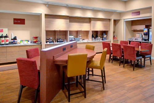TownePlace Suites by Marriott Parkersburg - image 6