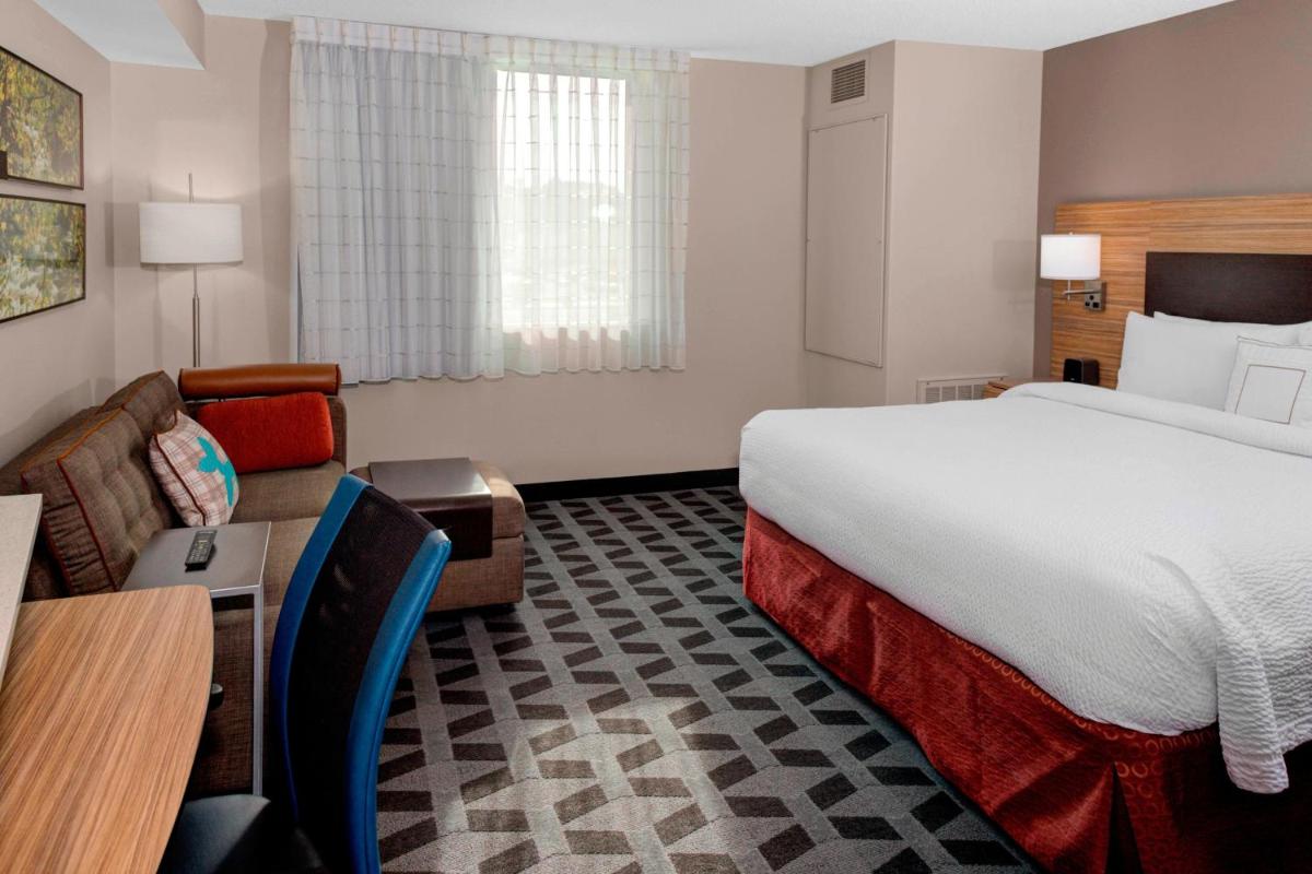 TownePlace Suites by Marriott Parkersburg - image 7