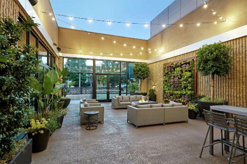 Hilton Pasadena - image 14