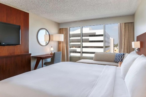 Hilton Pasadena - image 36