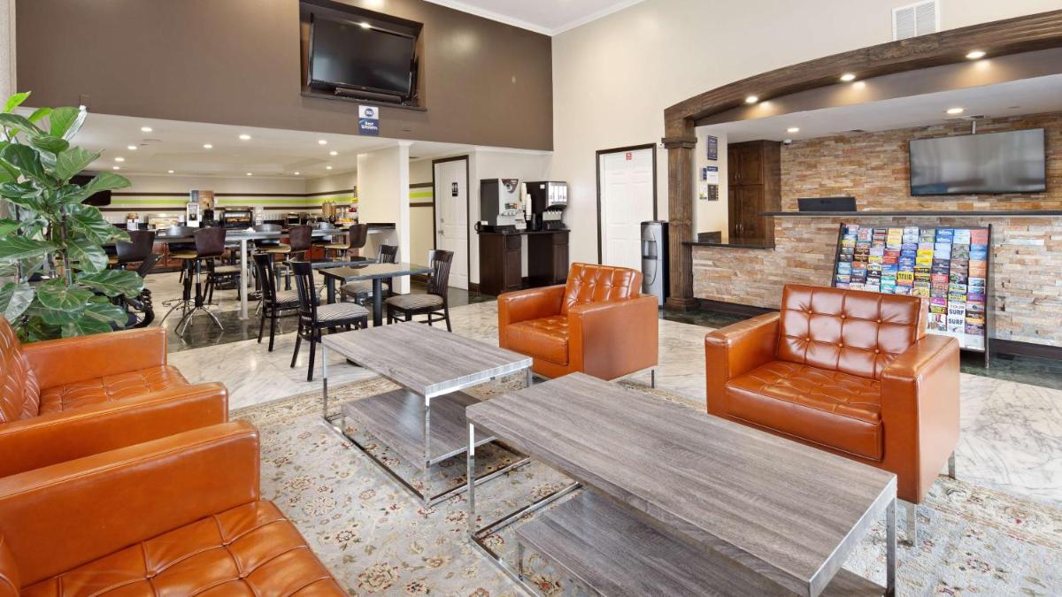 Best Western Pasadena Royale Inn & Suites - image 2