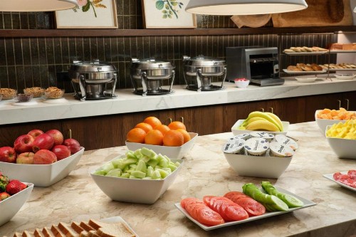 Courtyard by Marriott Los Angeles Pasadena Old Town - image 14