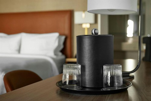 Courtyard by Marriott Los Angeles Pasadena Old Town - image 21