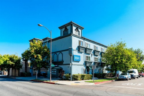 Rodeway Inn & Suites - Pasadena - image 12