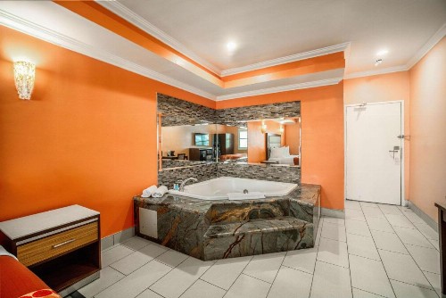 Rodeway Inn & Suites - Pasadena - image 22