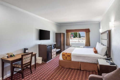 Rodeway Inn & Suites - Pasadena - image 43