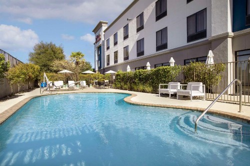 Hampton Inn & Suites Paso Robles - image 10