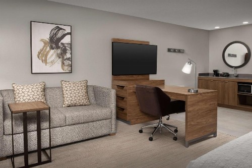 Hampton Inn & Suites Paso Robles - image 27