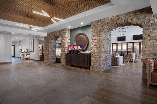 Hampton Inn & Suites Paso Robles - image 7
