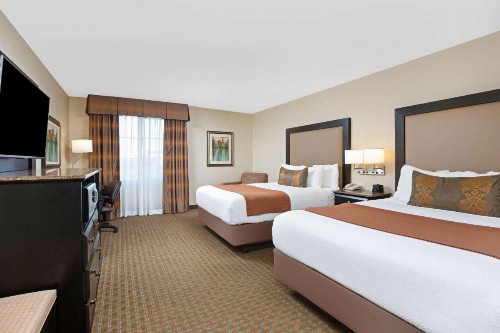 La Quinta by Wyndham Paso Robles - image 26