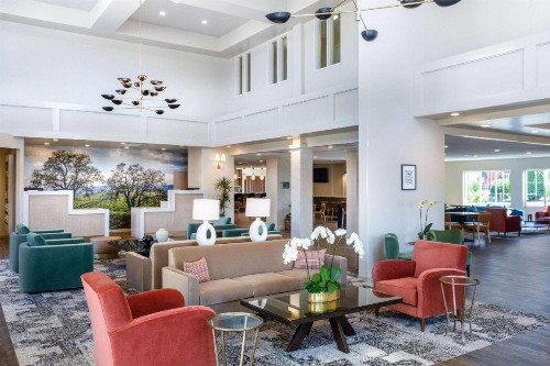 La Quinta by Wyndham Paso Robles - image 34