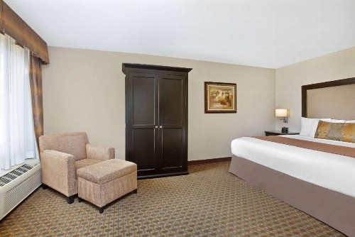 La Quinta by Wyndham Paso Robles - image 40
