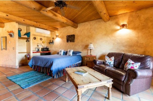Manucci Winery- Wild Coyote B&B - image 22