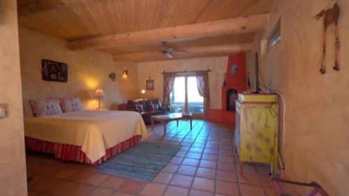 Manucci Winery- Wild Coyote B&B - image 36