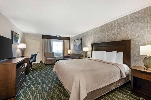 Best Western Plus Black Oak - image 25