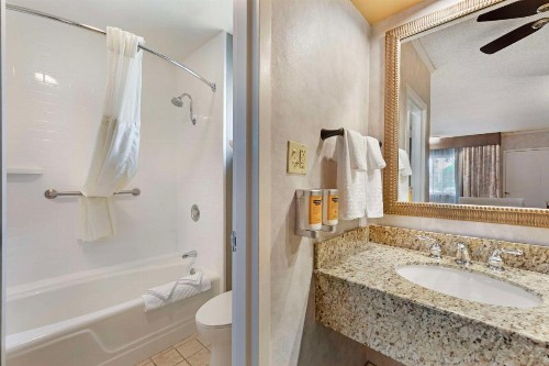 Best Western Plus Black Oak - image 28
