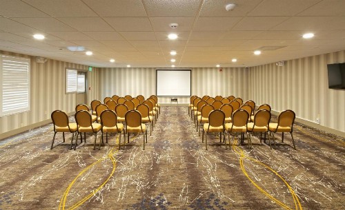 Holiday Inn Express Hotel & Suites - Paso Robles an IHG Hotel - image 33