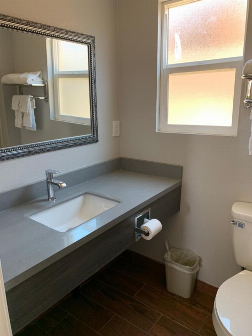 Bestway Inn - image 13