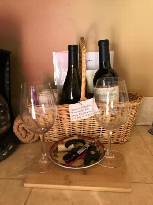 Dunning Vineyards Guest Villa - image 6