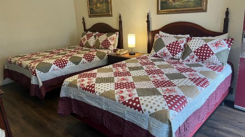Economy Inn Paso Robles - image 22