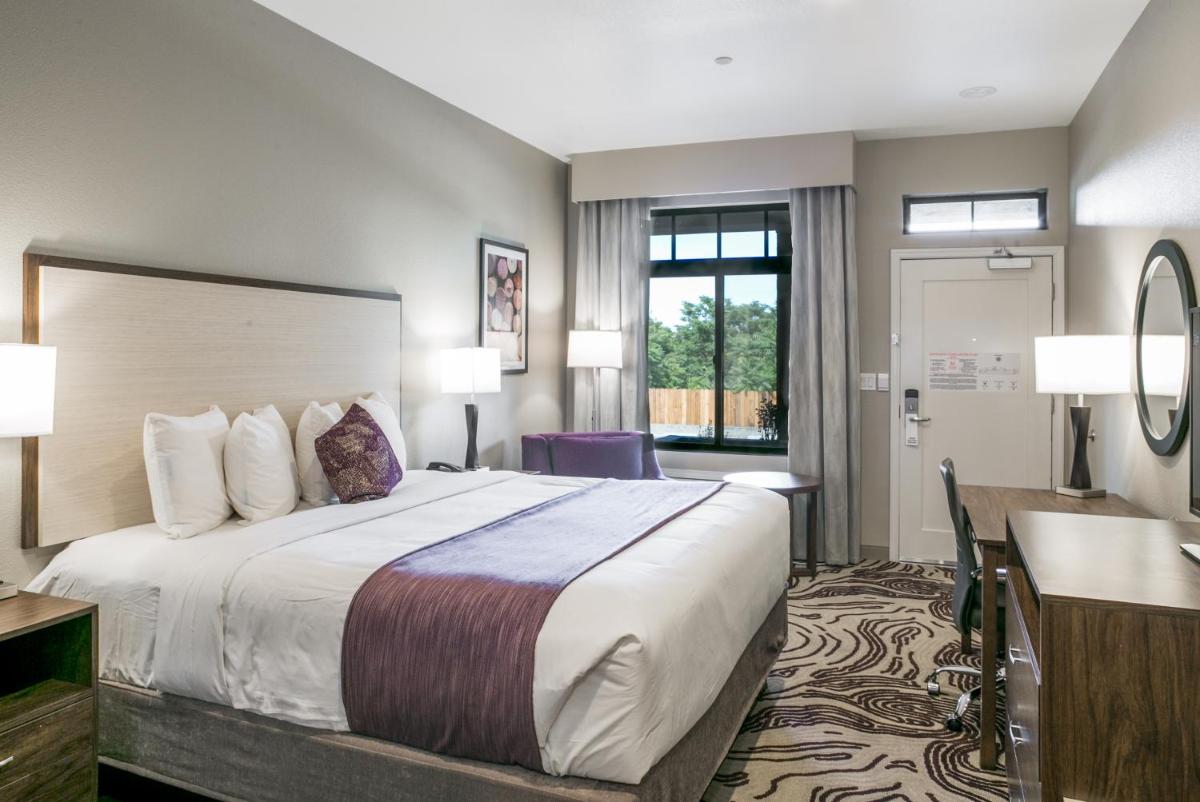 Hotel Siri Downtown - Paso Robles - image 2