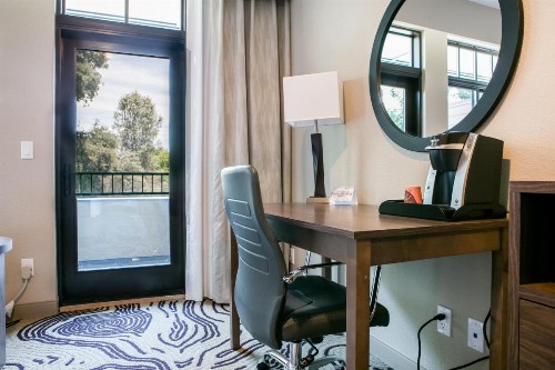 Hotel Siri Downtown - Paso Robles - image 38