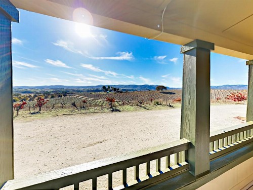 Wine Enthusiast Escape Home Home - image 1