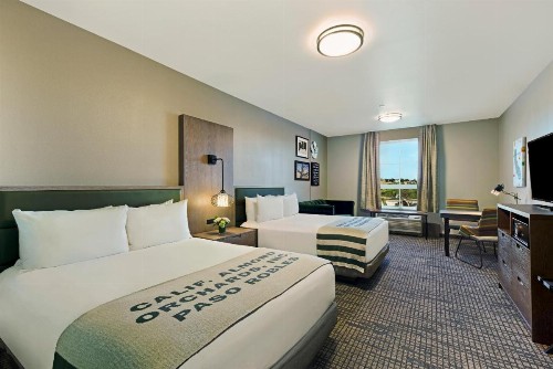 Oxford Suites Paso Robles - image 46