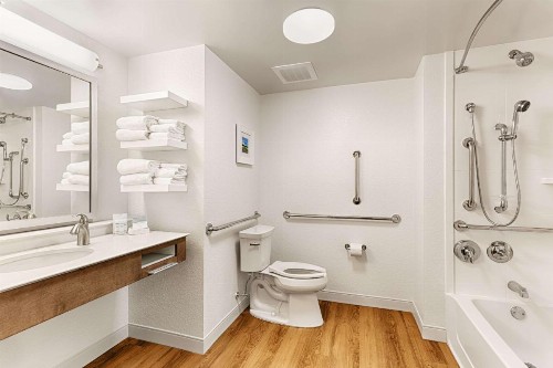 Hampton Inn Pawleys Island - image 17