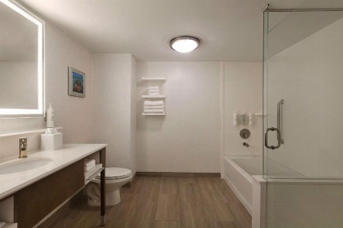 Hampton Inn Pembroke Pines - image 25