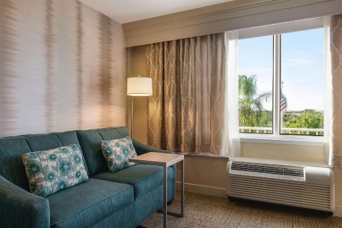 Hampton Inn Pembroke Pines - image 32