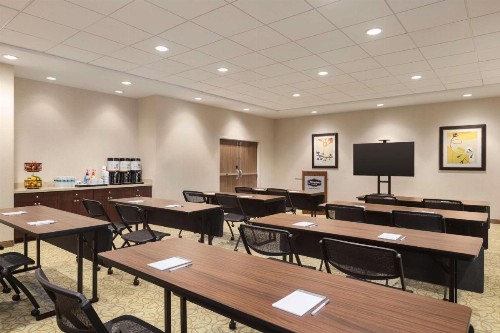 Hampton Inn Pembroke Pines - image 7
