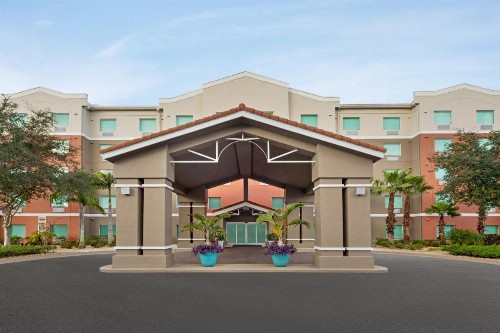 Holiday Inn Express Hotel & Suites Pembroke Pines Sheridan Street an IHG Hotel - image 49