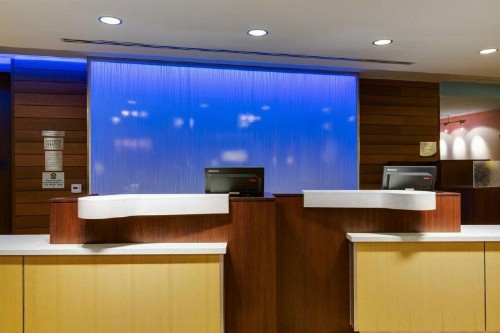 Fairfield Inn & Suites by Marriott Fort Lauderdale Pembroke Pines - image 5