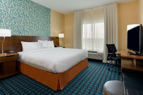 Fairfield Inn & Suites by Marriott Fort Lauderdale Pembroke Pines - image 7
