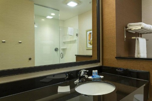 Fairfield Inn & Suites by Marriott Fort Lauderdale Pembroke Pines - image 8