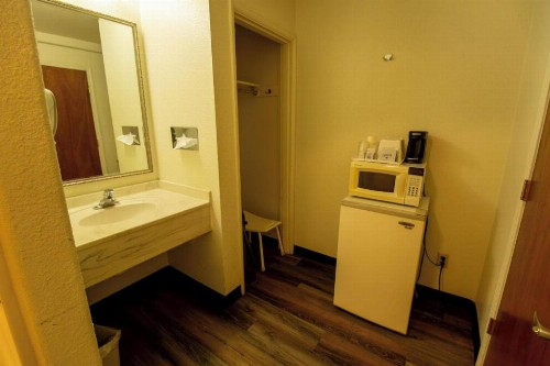Travelodge by Wyndham Pendleton OR - image 13