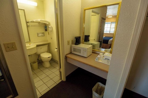Travelodge by Wyndham Pendleton OR - image 15