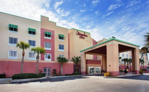 Hampton Inn Pensacola Beach
