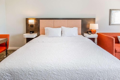 Hampton Inn Pensacola Beach - image 19