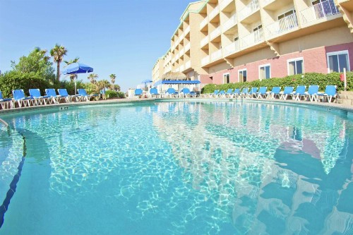 Hampton Inn Pensacola Beach - image 22
