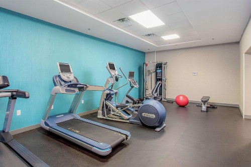 Hampton Inn Pensacola Beach - image 38