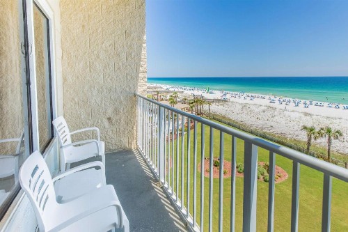 Hampton Inn Pensacola Beach - image 40