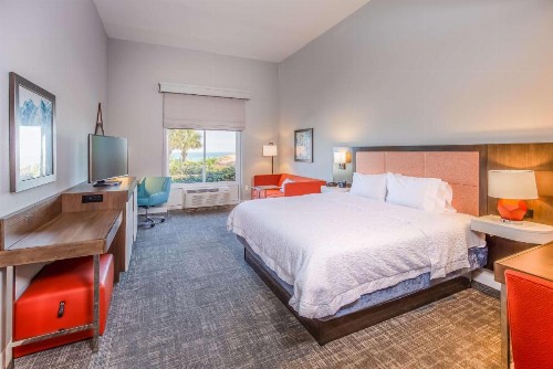 Hampton Inn Pensacola Beach - image 42