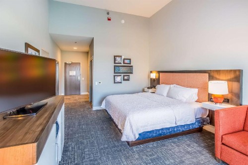 Hampton Inn Pensacola Beach - image 5