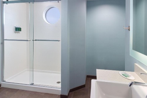 SpringHill Suites by Marriott Pensacola Beach - image 26