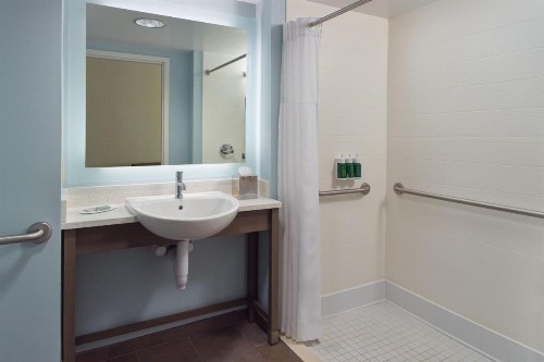 SpringHill Suites by Marriott Pensacola Beach - image 30