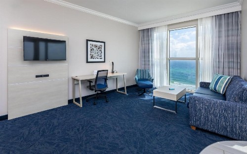 Holiday Inn Express Pensacola Beach an IHG Hotel - image 36