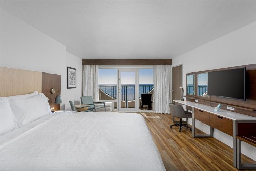 Holiday Inn Express Pensacola Beach an IHG Hotel - image 42