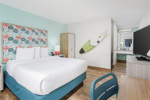 Surf & Sand Hotel - image 2